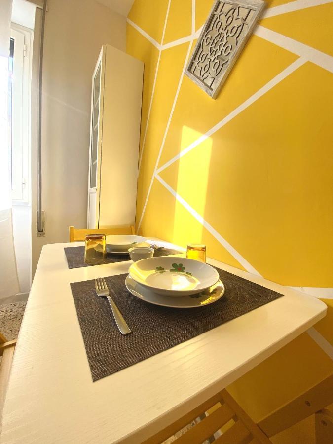 Scauri Attico Panoramico Lägenhet Minturno Exteriör bild