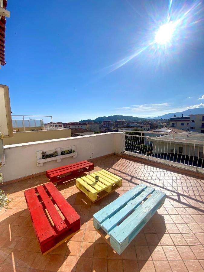 Scauri Attico Panoramico Lägenhet Minturno Exteriör bild